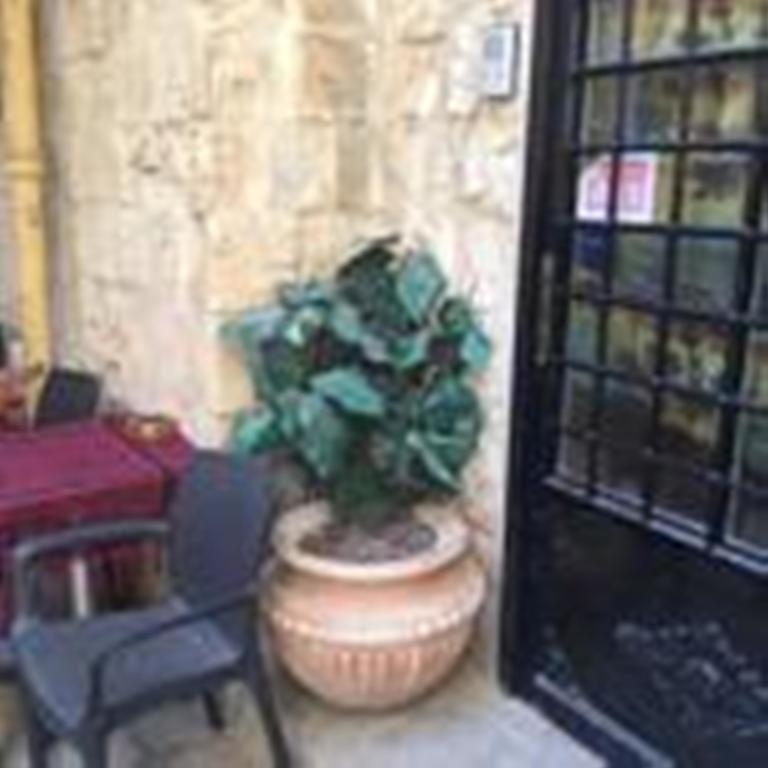 Bab El-Silsileh Hostel Jerusalem Exterior photo