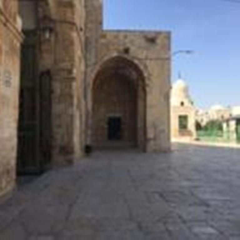Bab El-Silsileh Hostel Jerusalem Exterior photo